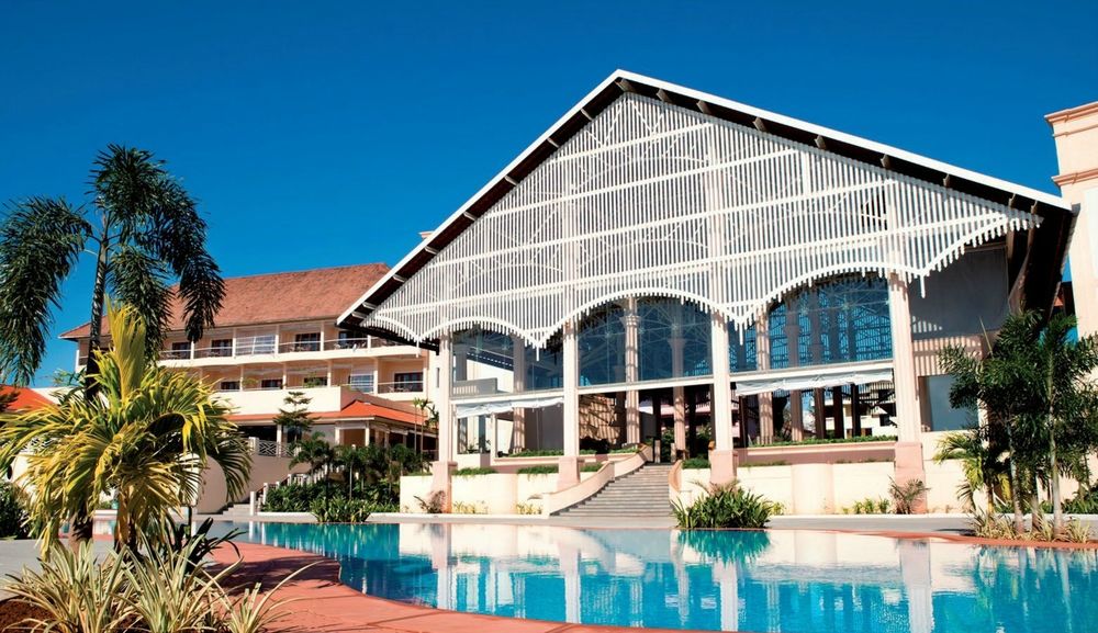 Radisson Blu Resort Goa image 1